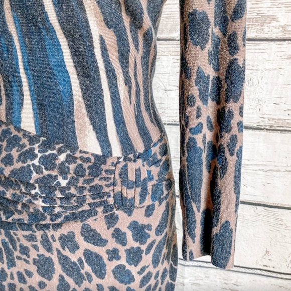 Abstract Cachè Sweater Dress - Picture 5 of 6